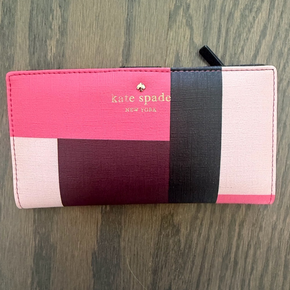 Kate Spade Stacy Wallet – Emma Lane Fabric, Pink Colorblock – NWT